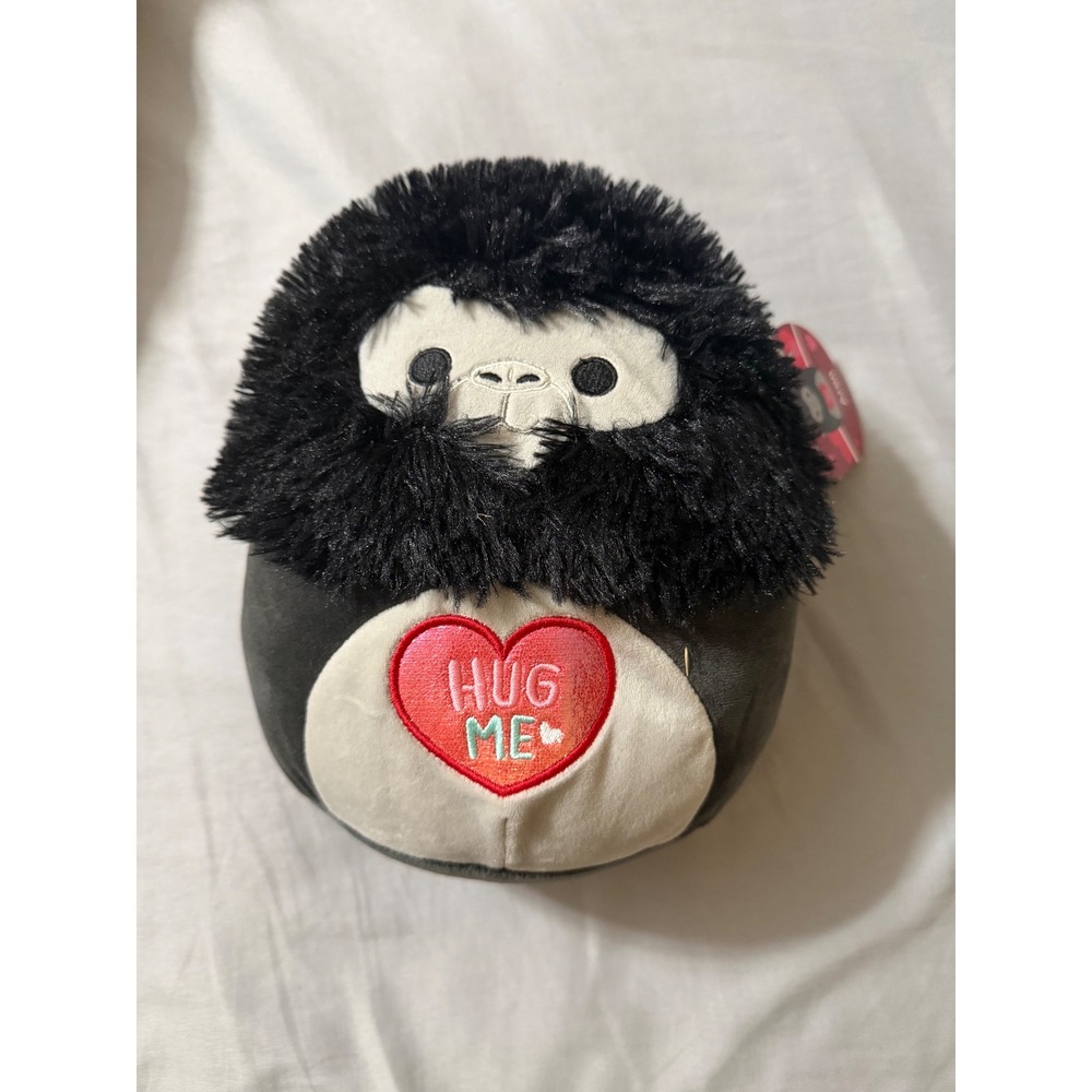 Squishmallows Aron Gorilla Hug Me Valentine Plush Kellytoy Black‎ White NWT